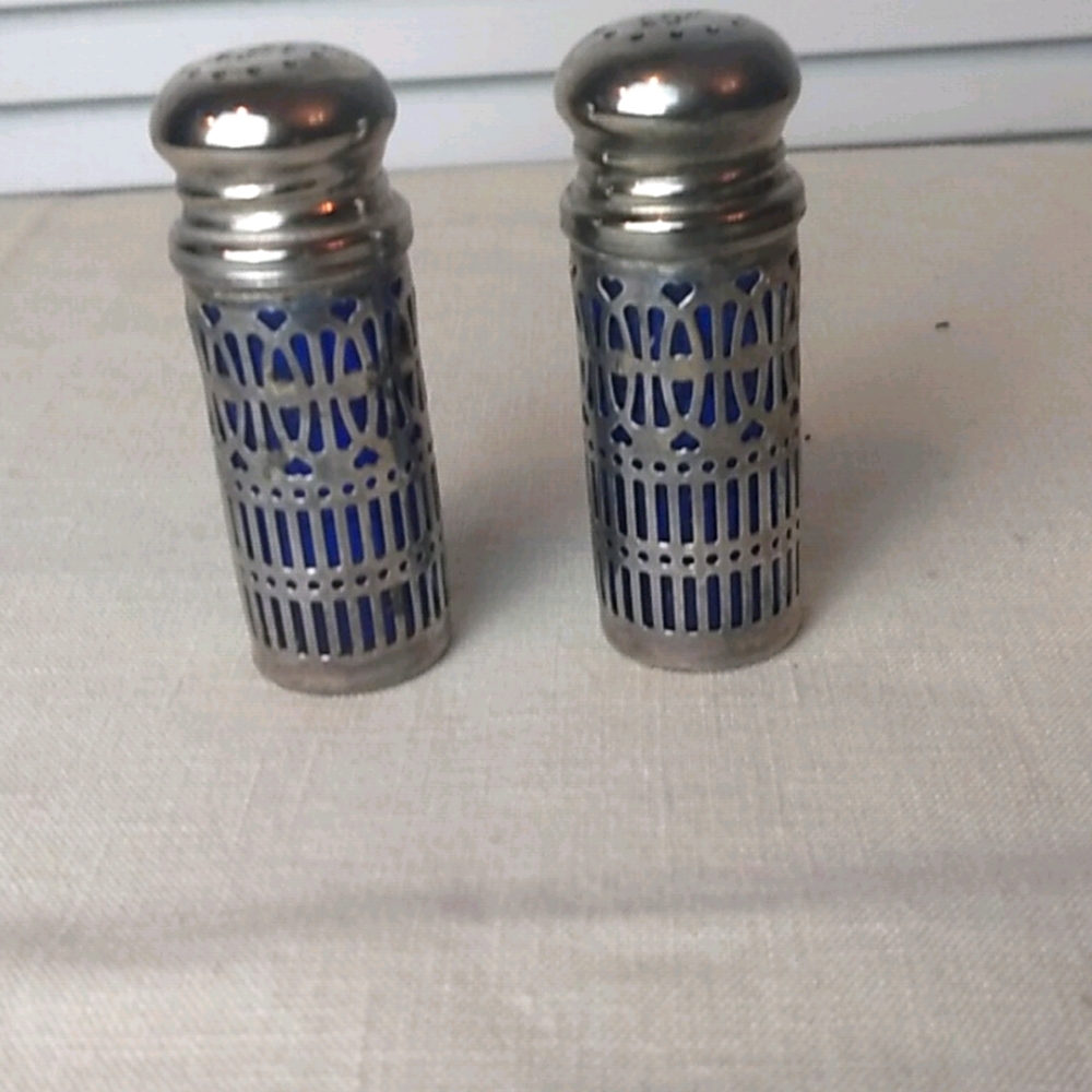 Silverplate Vintage Salt And Pepper Shakers